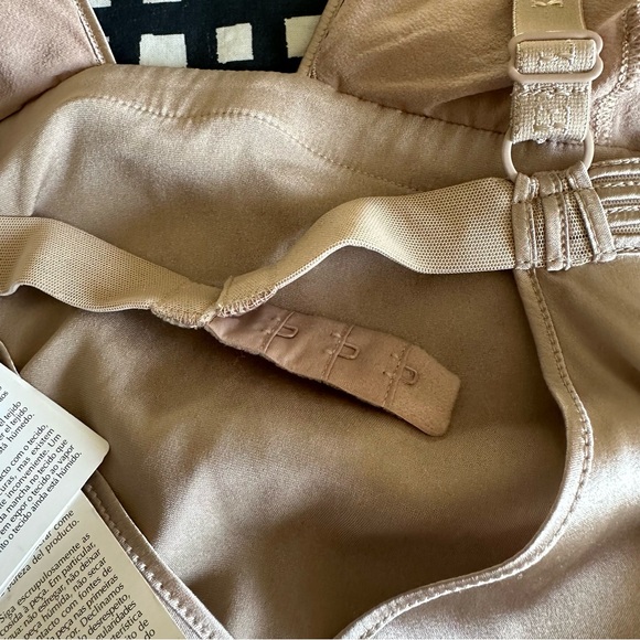 Stunning La Perla Lingerie “Camisole” - Picture 5 of 12